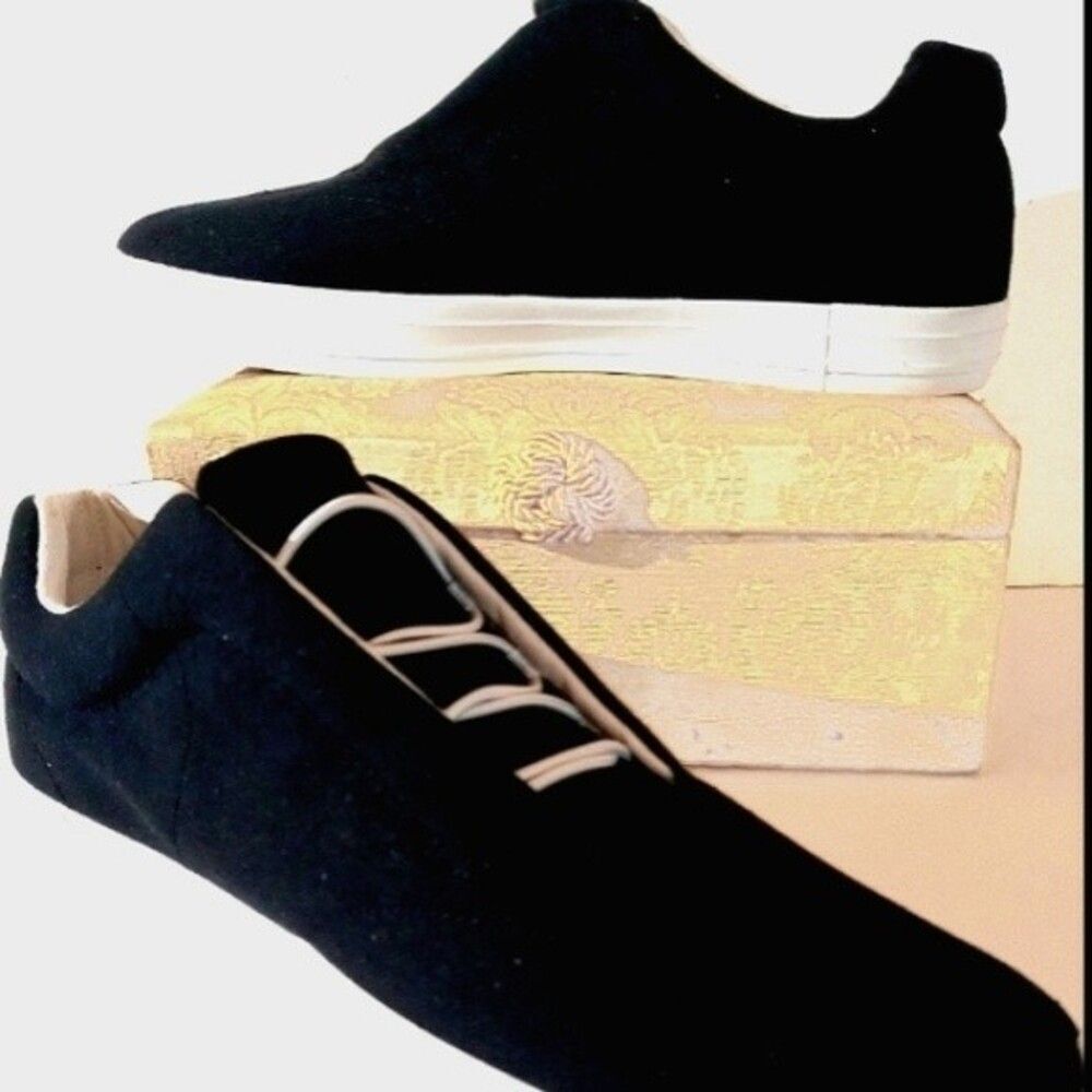 Comfortview Womens Black Canvas Pre-strung Slip-on Sneakers Sz 12W